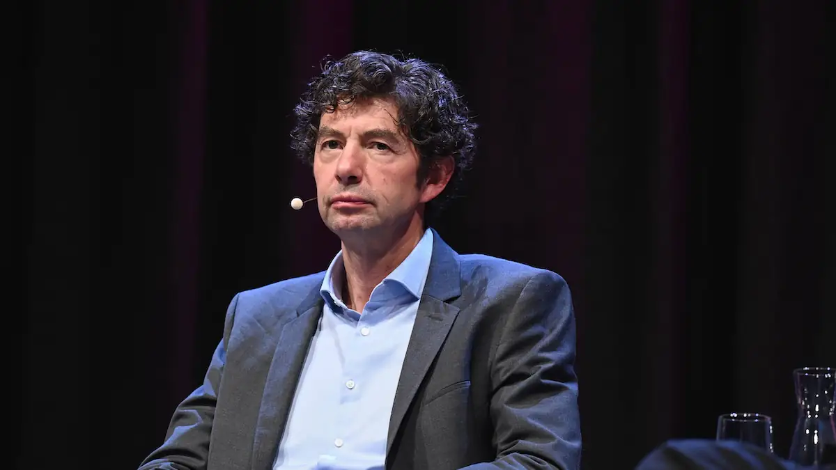 Virologe Christian Drosten, Direktor des Instituts fuer Virologie der Charite Berlin liest und spricht auf der lit.Cologne Spezial, ein internationales Literaturfestival