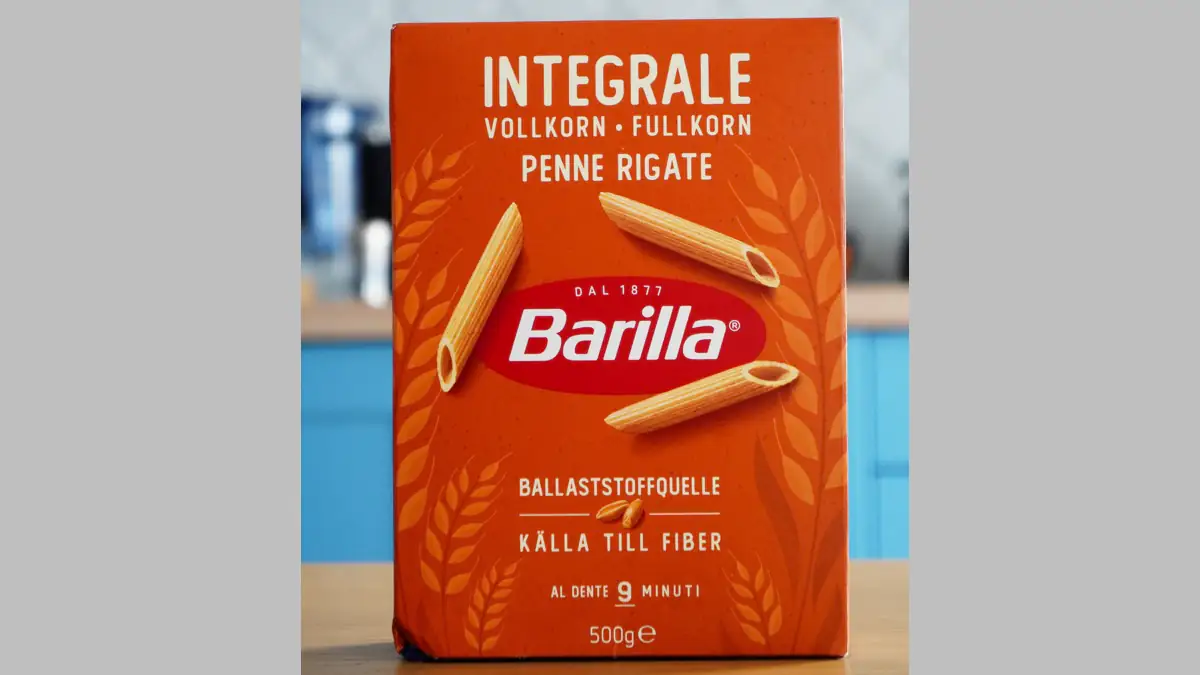 Eine Packung Vollkorn Penne rigate von Barilla