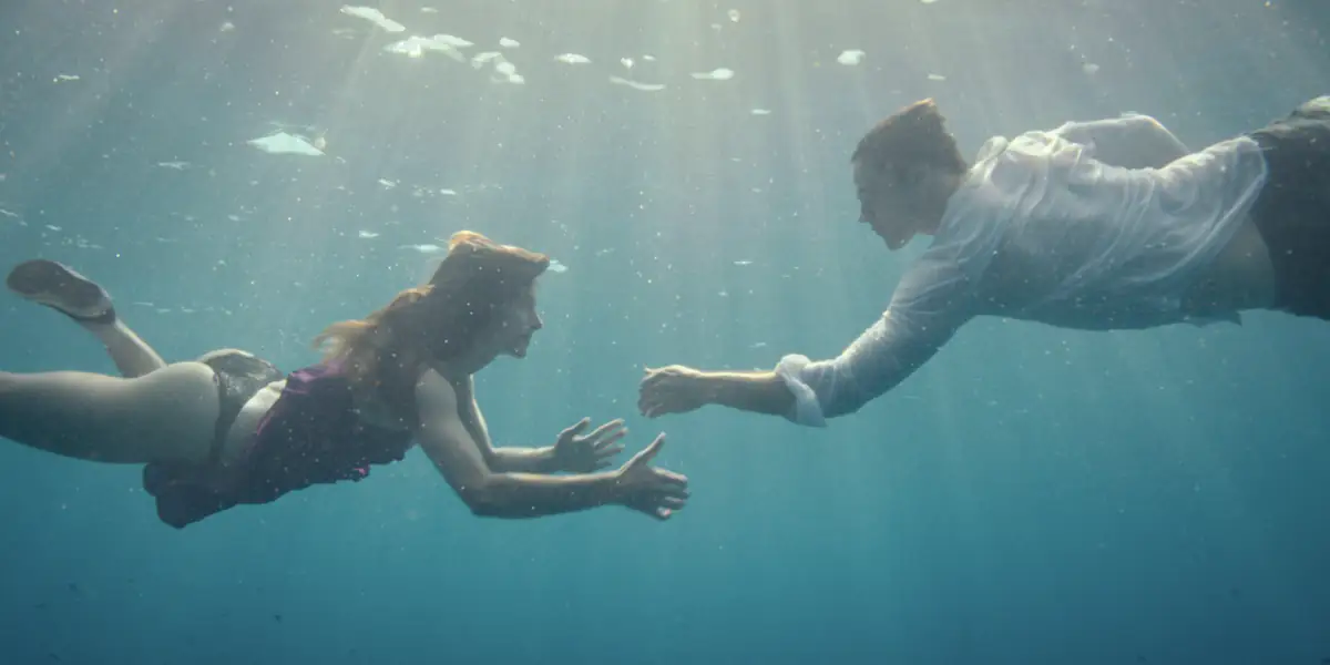 Netflix: Svenja Jung und Theo Trebs in Fall For Me