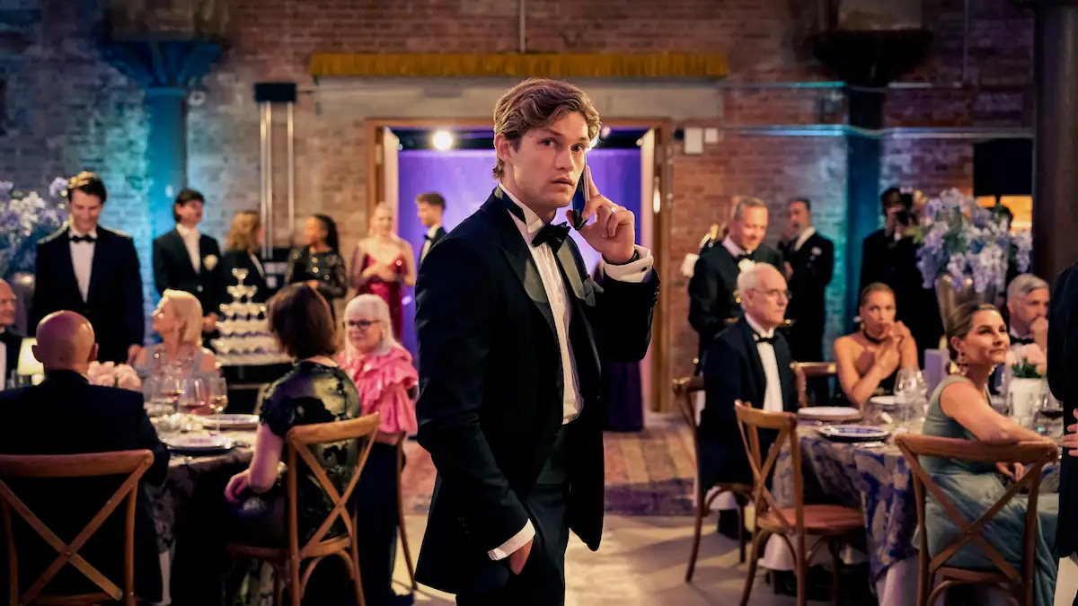 James (Damian Hardung) in „Maxton Hall“ Staffel 2