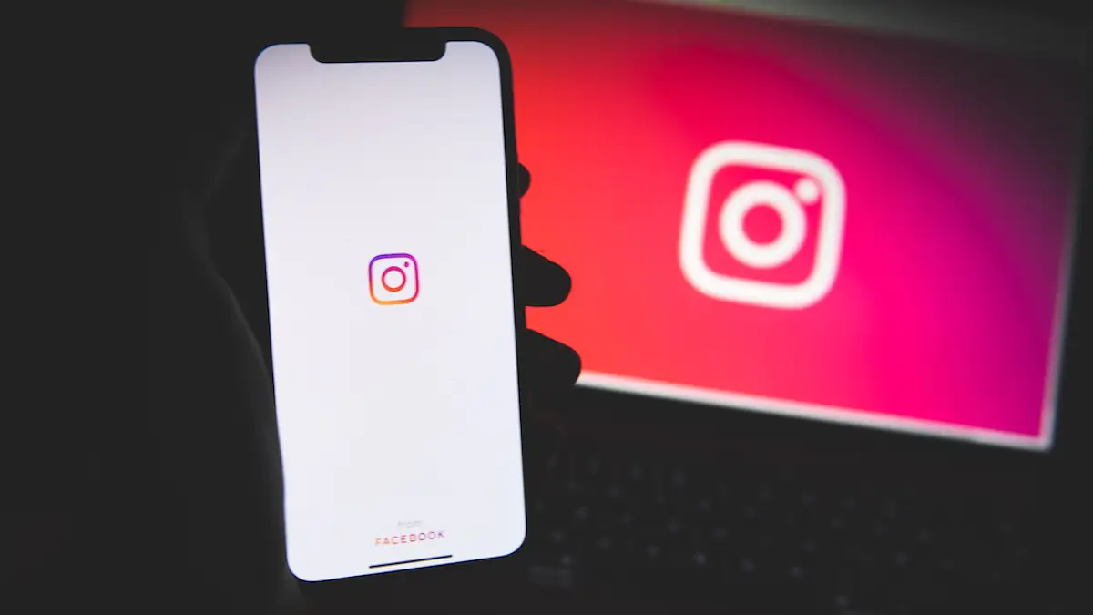 Instagram-Logo auf einem Smartphone