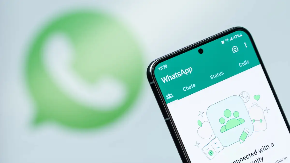 WhatsApp Community und Status Bereich