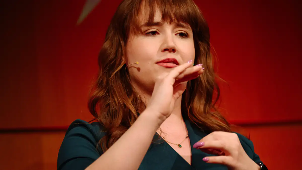 Ricarda Lang be einem Interview