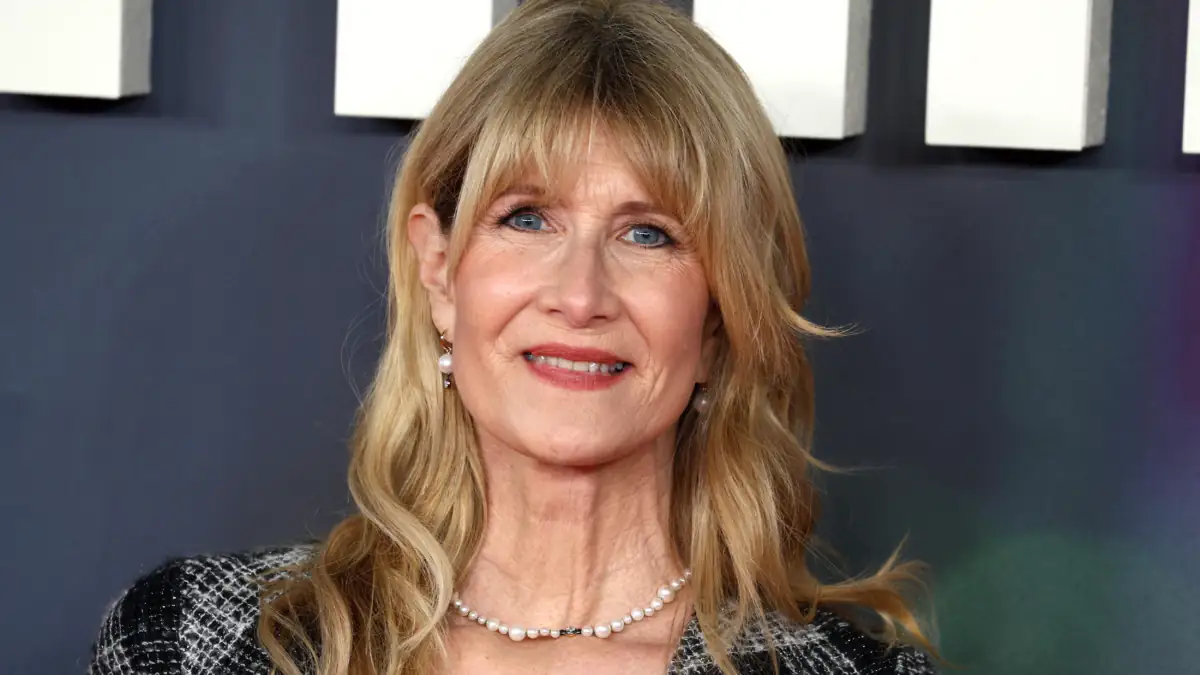Porträt von Laura Dern, die in Serie über Jeffrey Epstein die Hauptrolle übernimmt