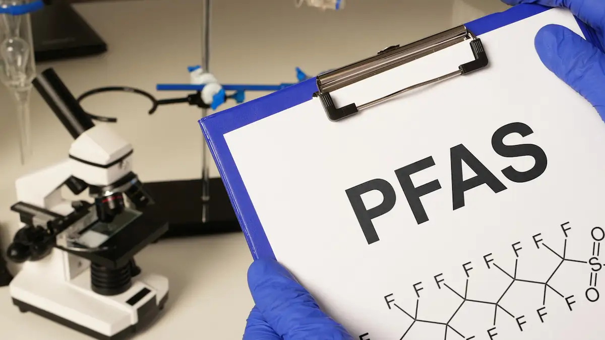 PFAS werden im Labor untersucht