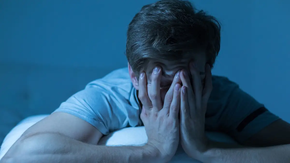 Mann mit Schlafproblemen