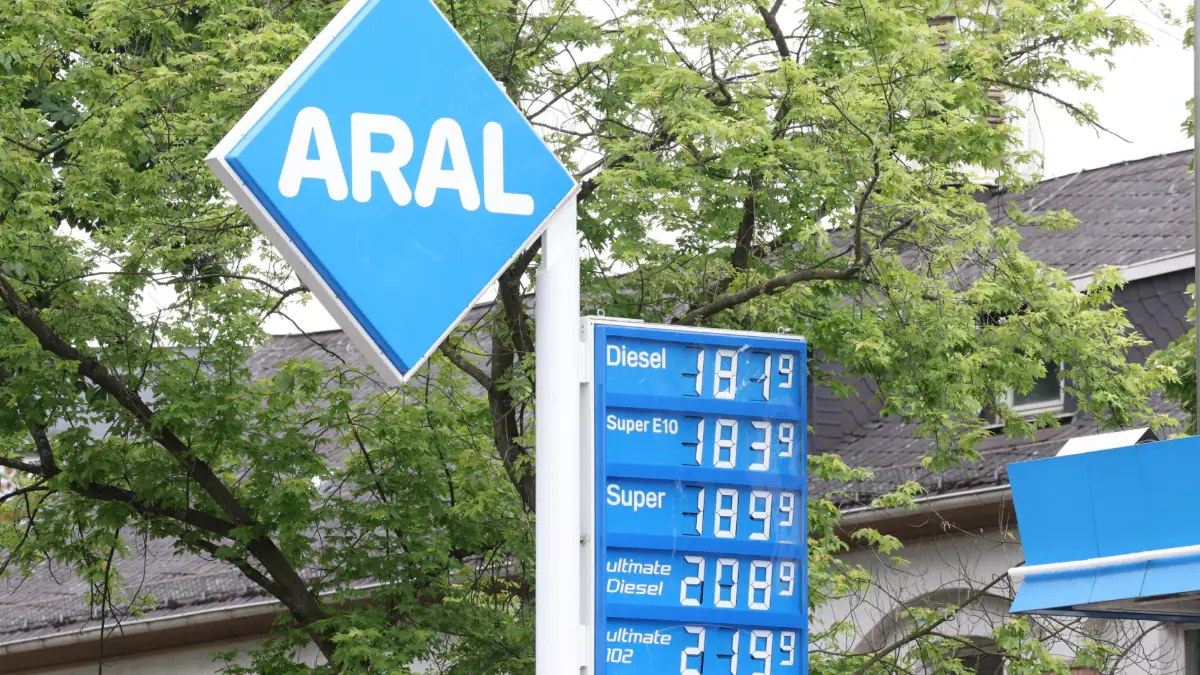 Tankrabatt Symbolbild: Aral-Tankstelle