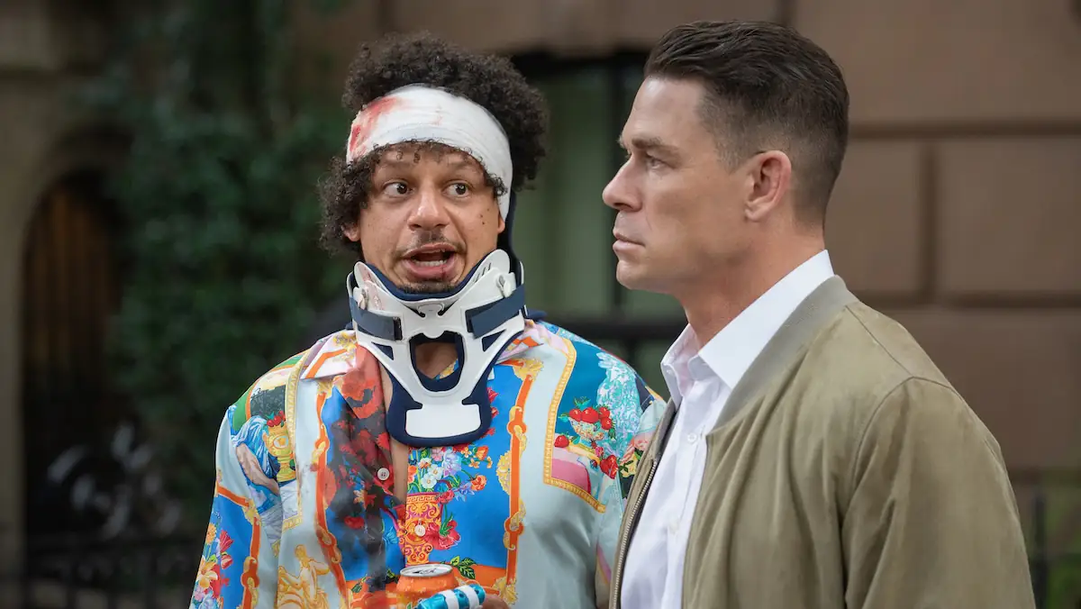 Eric André und John Cena in „Little Brother“ bei Netflix