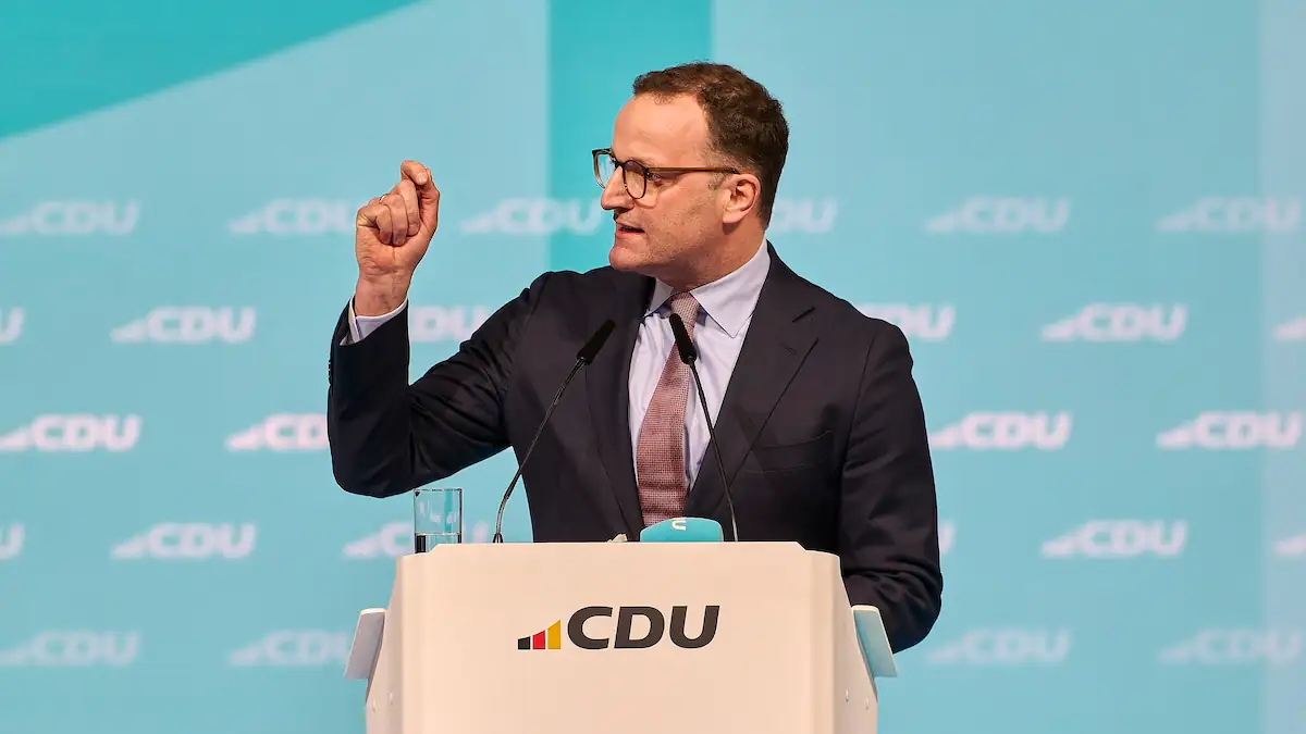Jens Spahn am Rednerpult Februar 2025