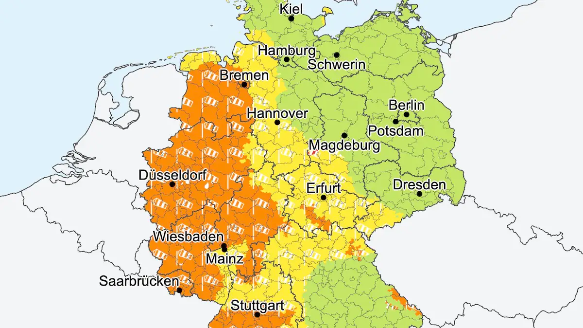 Bombenzyklon Warnung Wetterkarte Deutschland