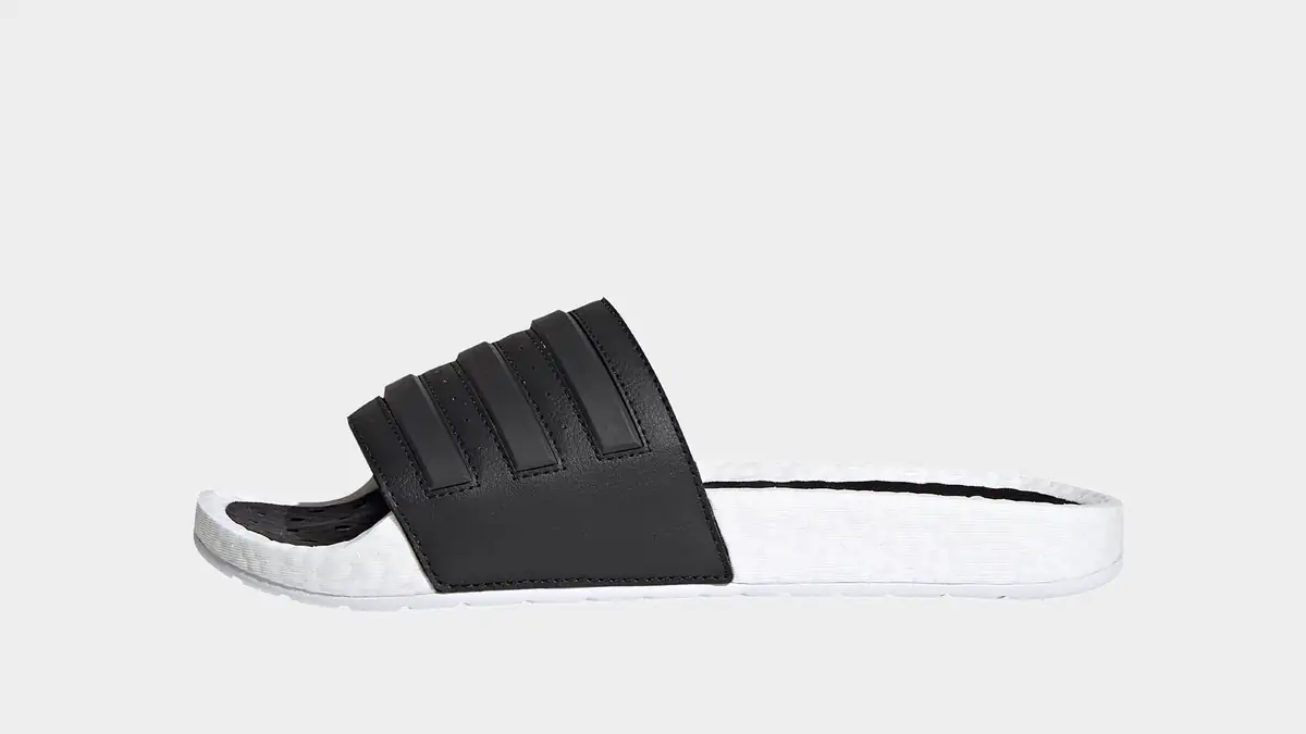 Adidas: Badelatschen "Boost Adilette" offiziell vorgestellt