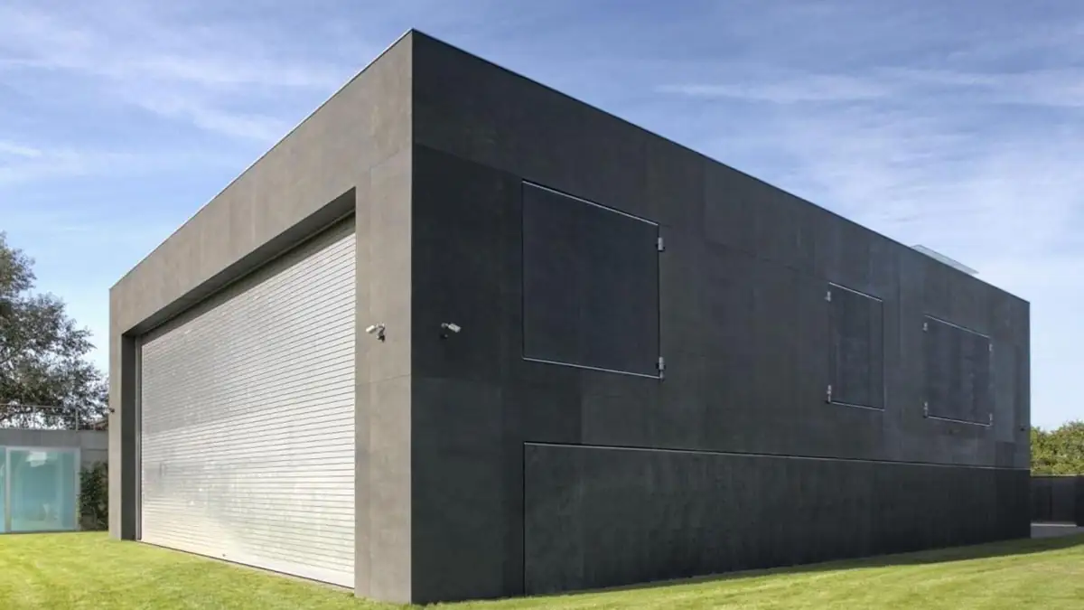 Polen: Erstes zombie-sichere Haus der Welt gebaut