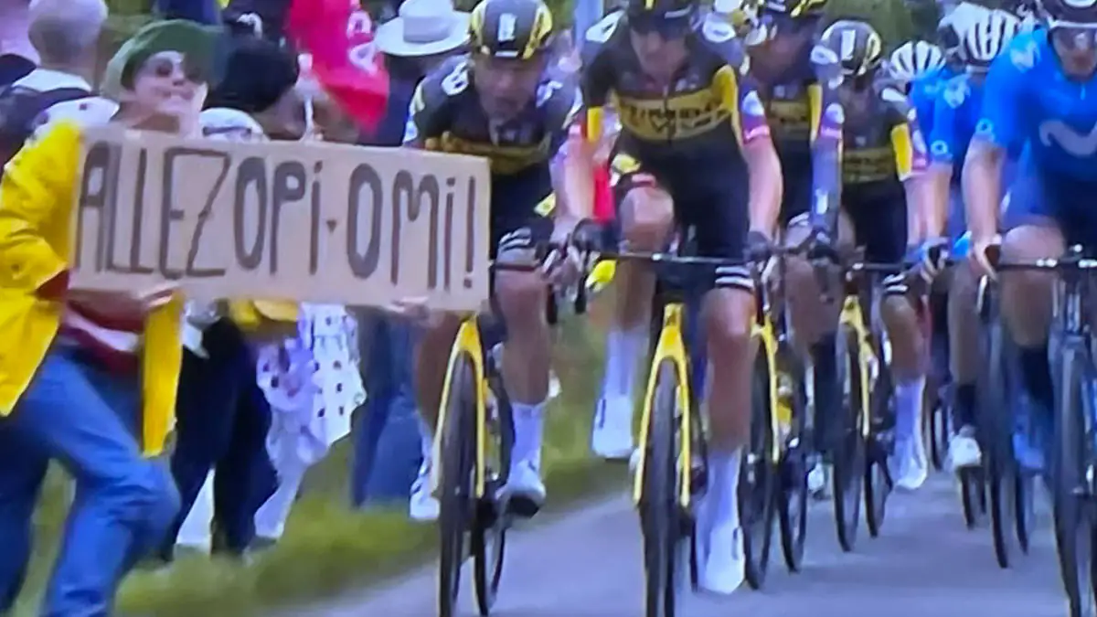 Tour de France: Massen-Crash-Verantwortliche von Polizei verhaftet