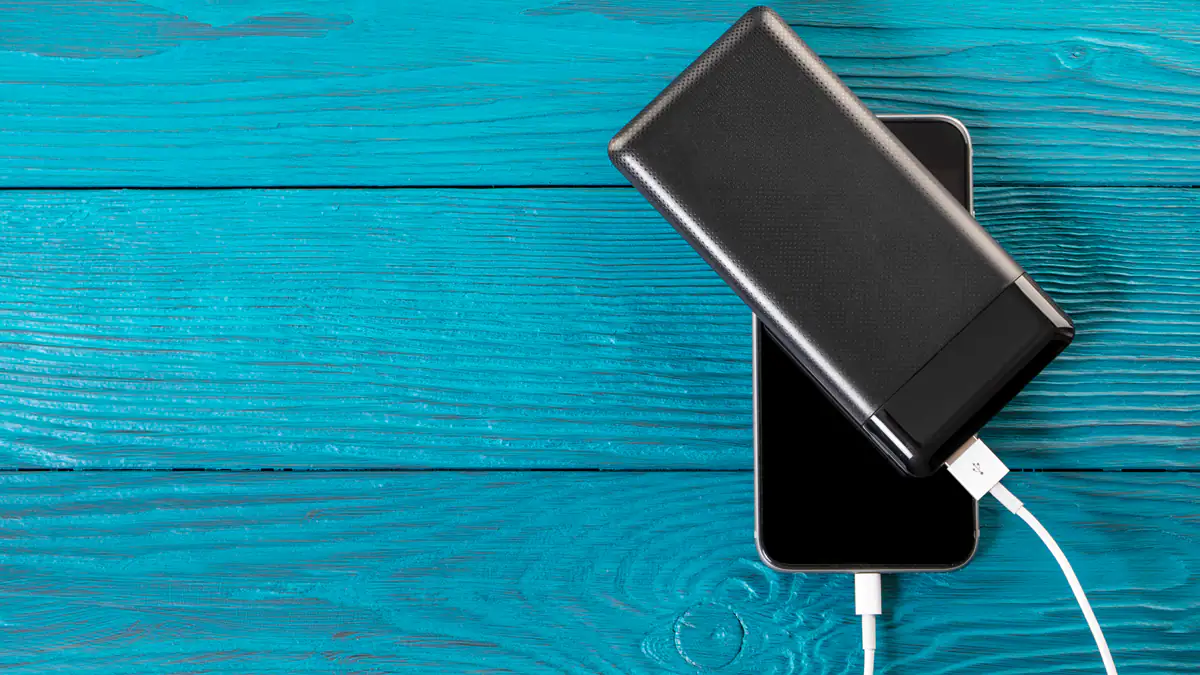 TÜV warnt: Explosionsgefahr bei Powerbanks