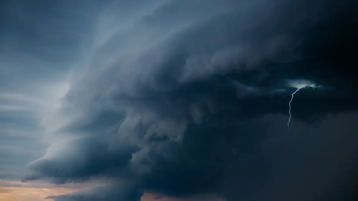 „Bomben-Zyklon“: Das bedeutet die Orkanwarnung für Deutschland