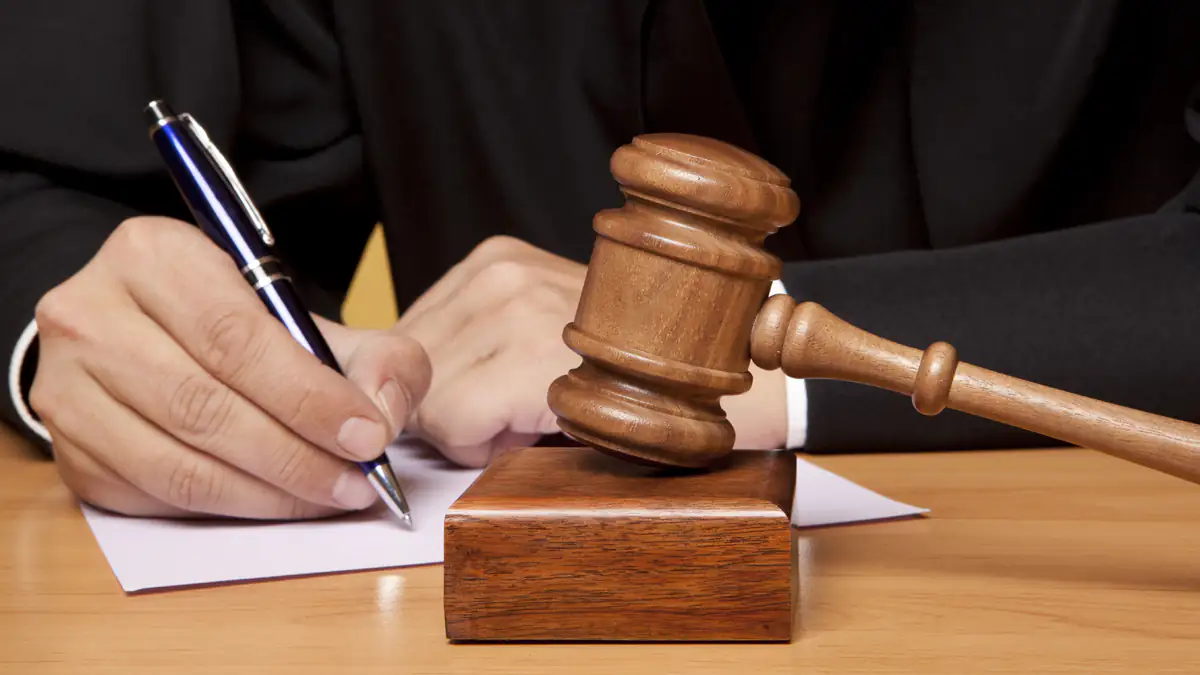 Bei vollem Gehalt: Italiener kommt 15 Jahre nicht zur Arbeit