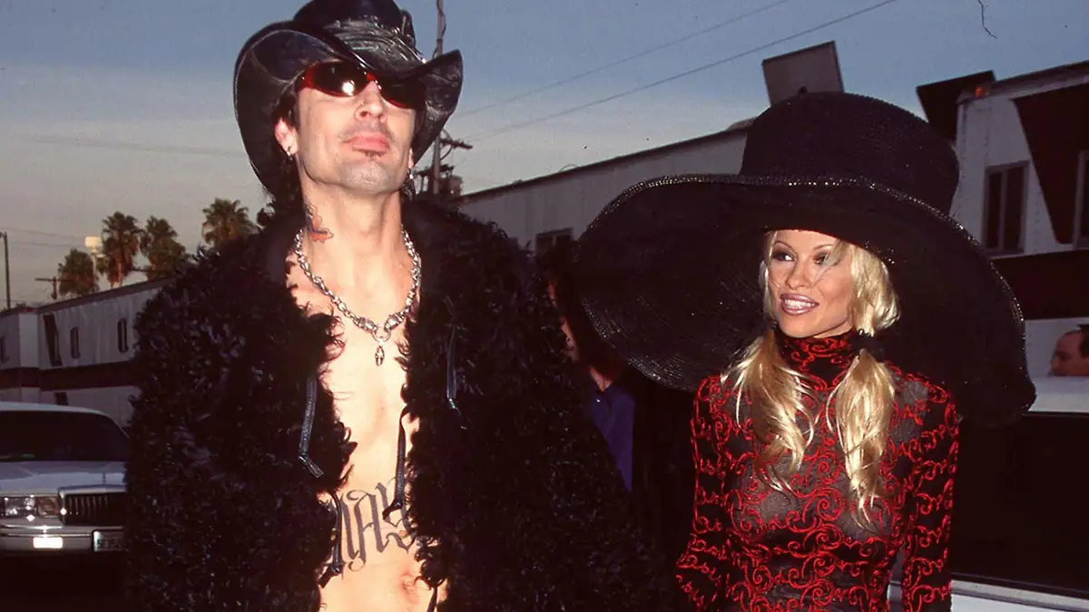 „Pam &amp; Tommy“: Trailer zu Pamela Andersons Sextape-Serie veröffentlicht