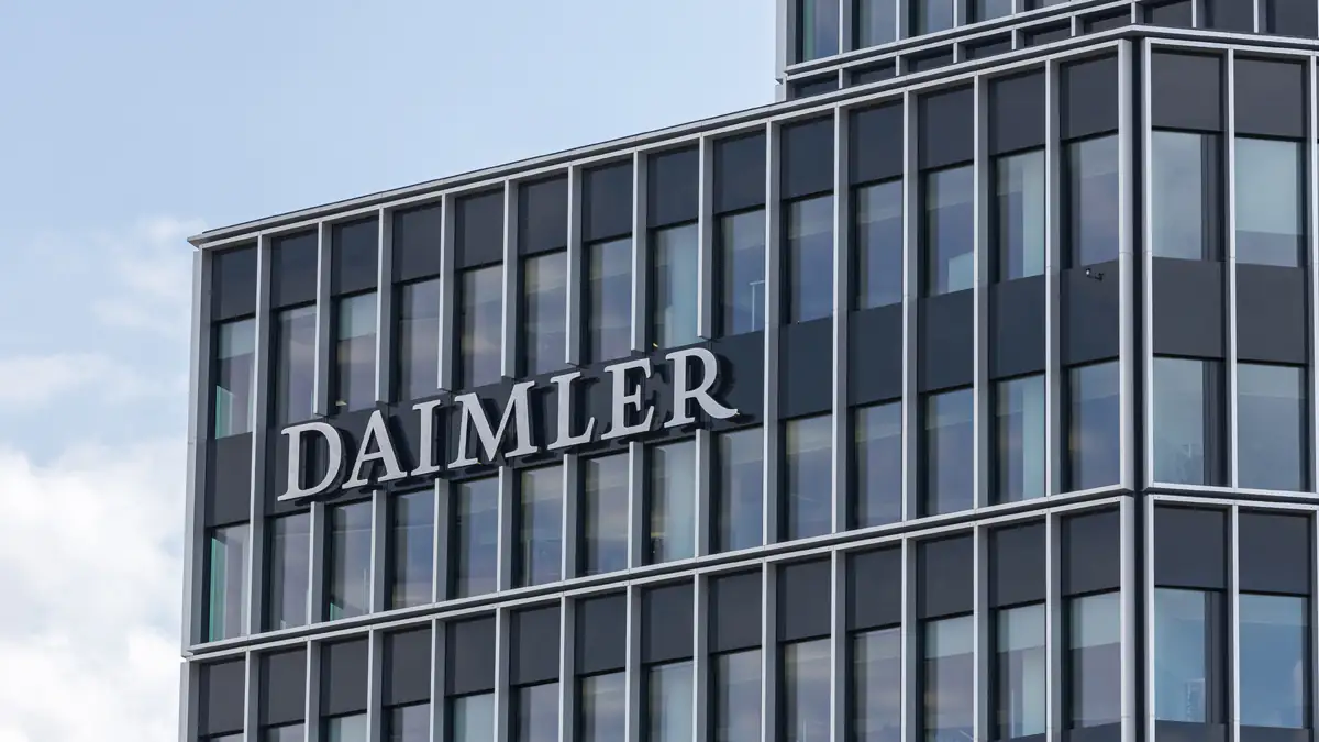 Headhunter enthüllt Gehalt von Daimler-Mitarbeitern