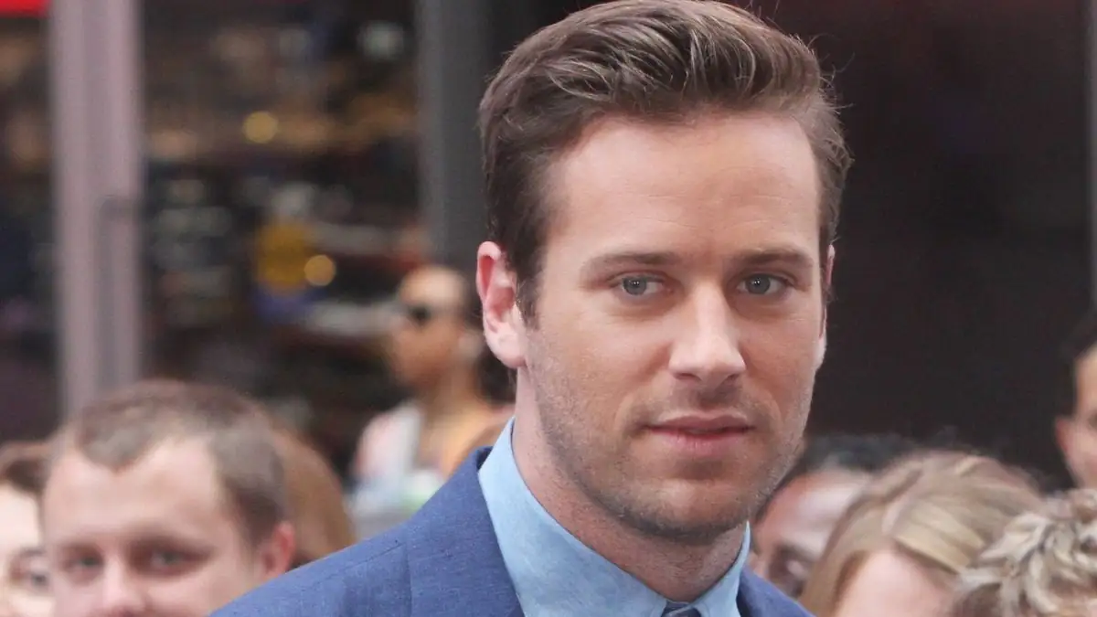 Kannibalismus und Missbrauch: Doku über Armie Hammer soll Familiengeheimnisse aufdecken