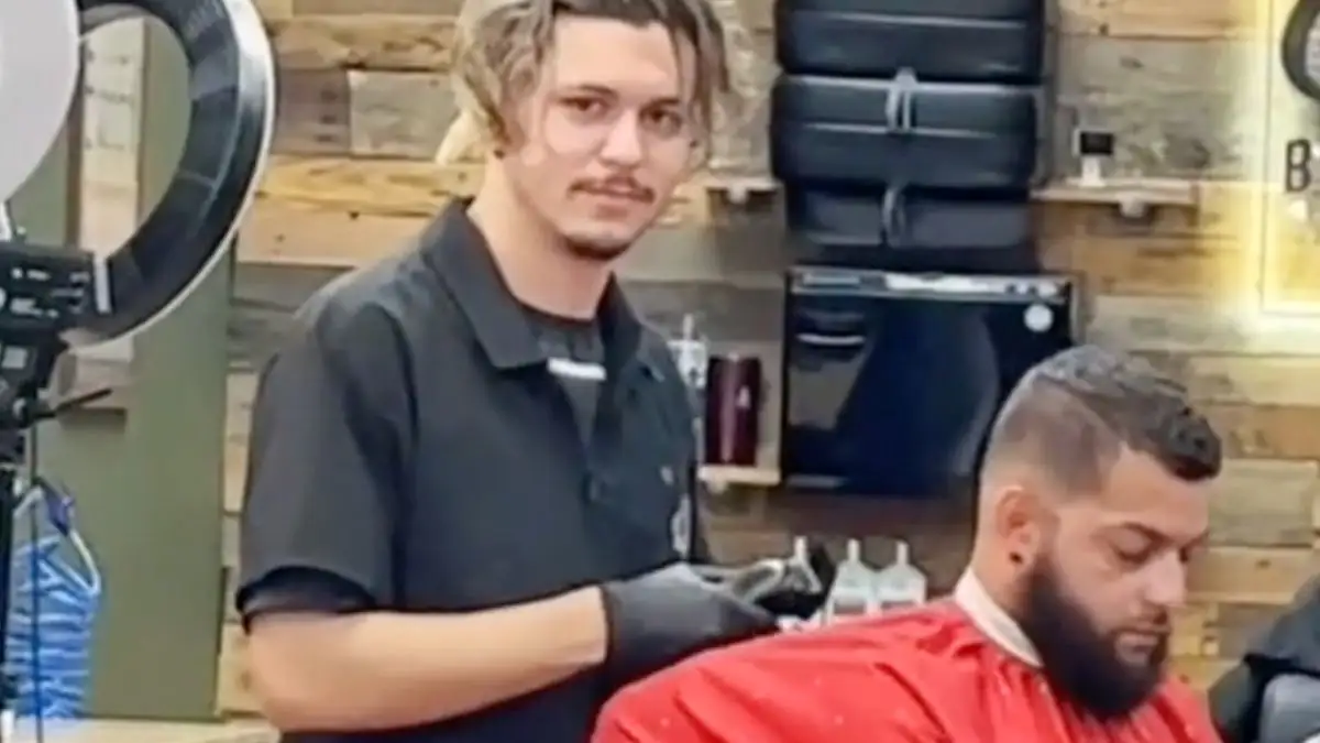 Fans sind sicher: Johnny Depps verlorener Sohn aufgetaucht