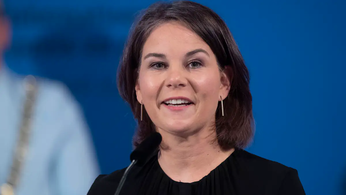 Annalena Baerbock: Grundgesetzänderung beschlossen