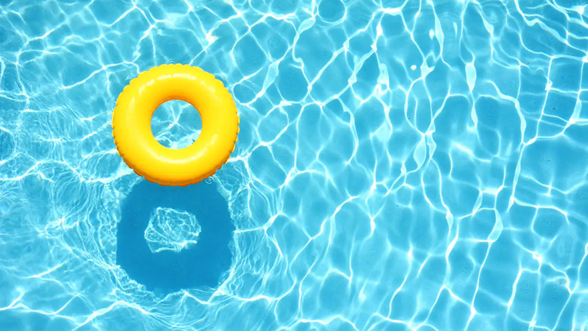 Berlin: Harmloser Spaß im Freibad endet in Massenschlägerei