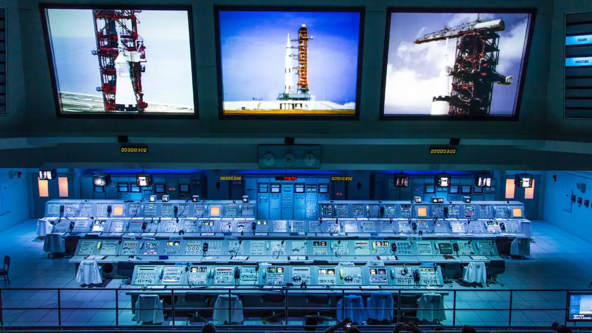 Große Enthüllung: Mann hackt geheime NASA-Dateien