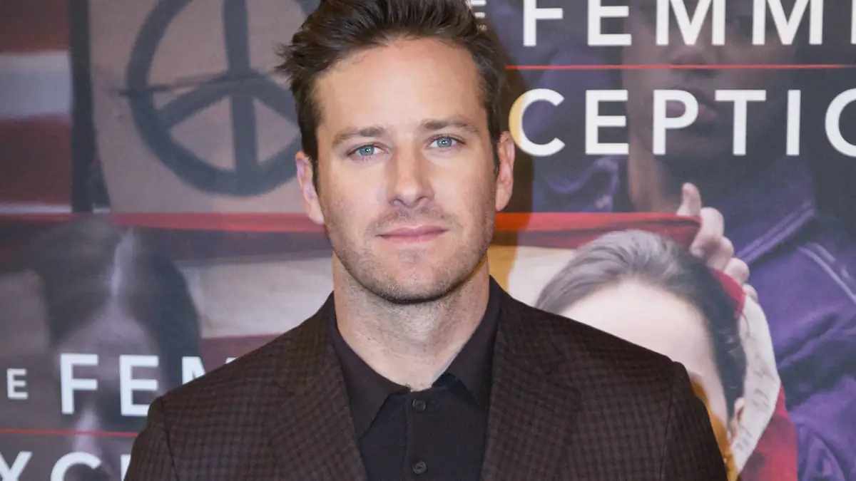 „Ich will dich essen“: Doku enthüllt neue Details zum Kannibalismus-Skandal um Armie Hammer