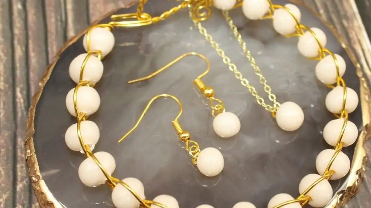 Tik-Tok-Trend: Nutzer lassen Sperma in Schmuck verwandeln