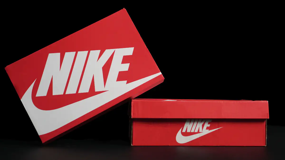 Carolyn Davidson: So viel Geld erhielt die Studentin, die das Nike-Logo entwarf