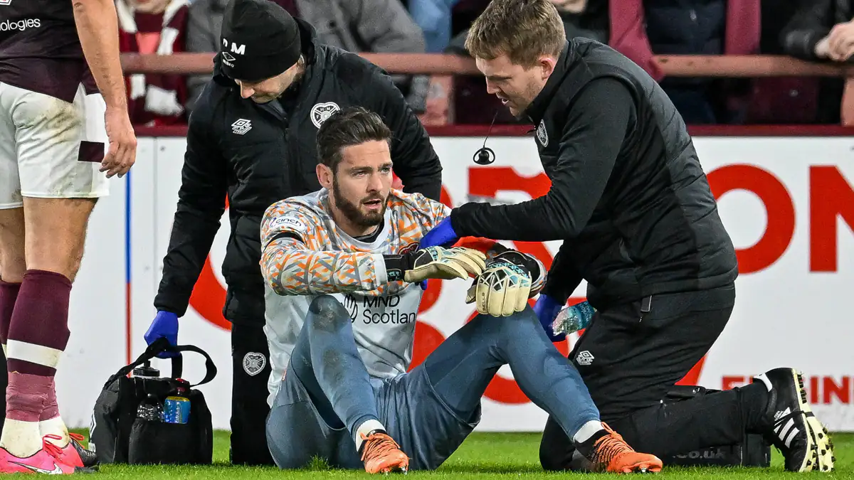 Horror-Unfall an Weihnachten: Torwart Craig Gordon ist schwer verletzt