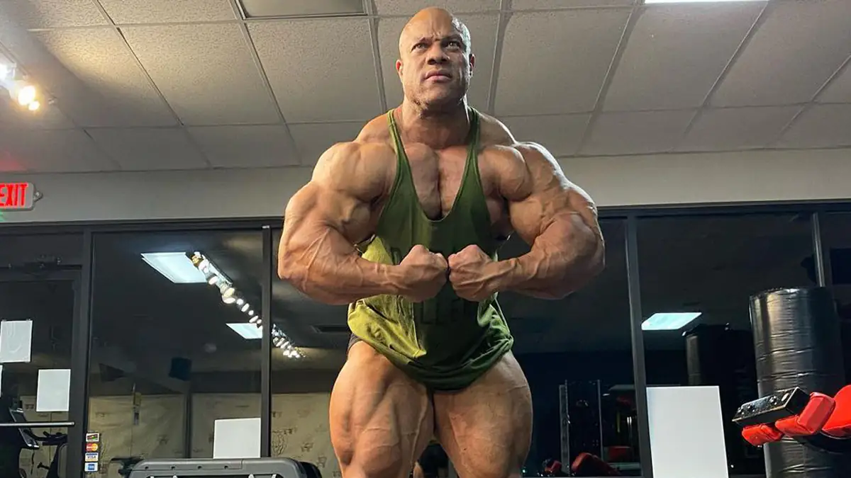 Lassen Steroide den Penis schrumpfen? Bodybuilding-Legende spricht Klartext