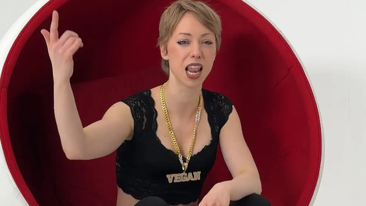 Militante Veganerin sorgt mit Disstrack gegen Shirin David für Aufruhr