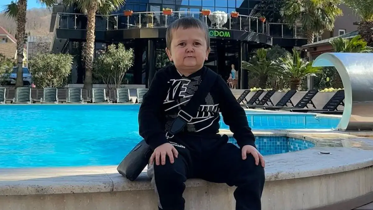 Hasbulla Magomedov: Wie alt ist er wirklich? ✪