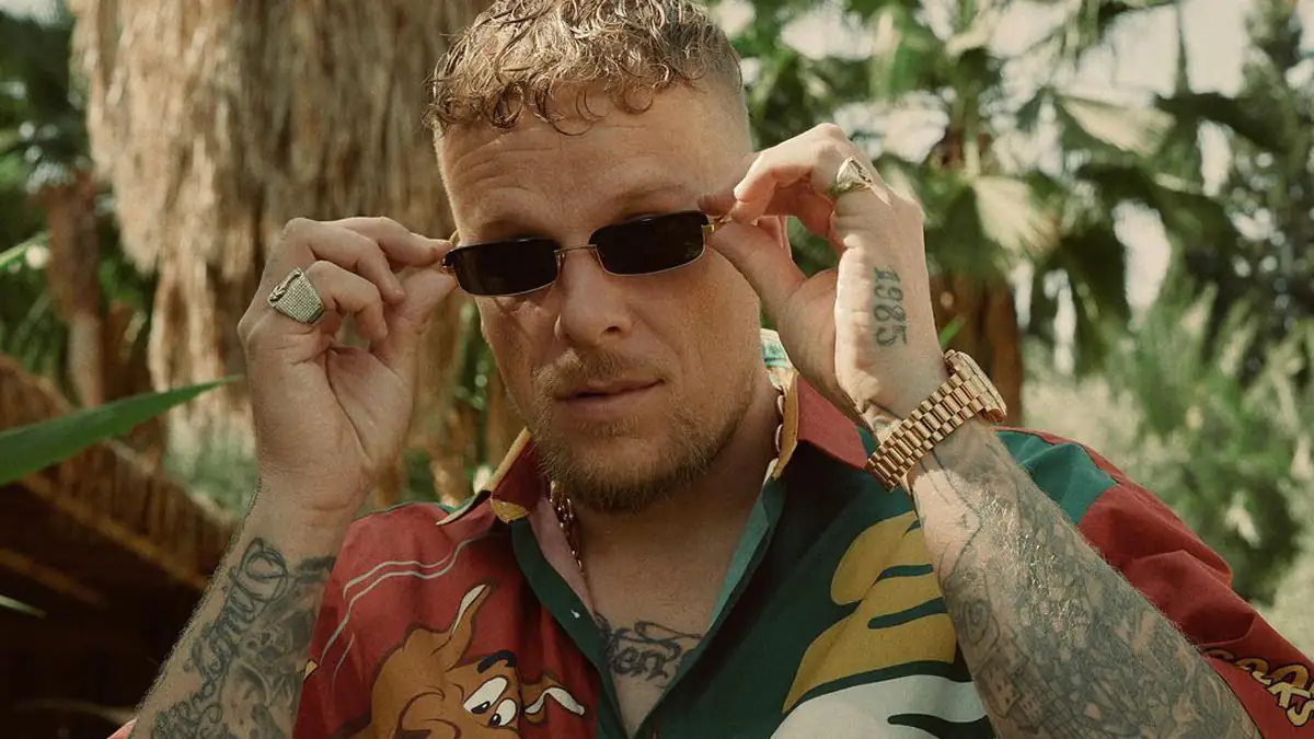 Bonez MC enthüllt sein durchschnittliches Nettoeinkommen