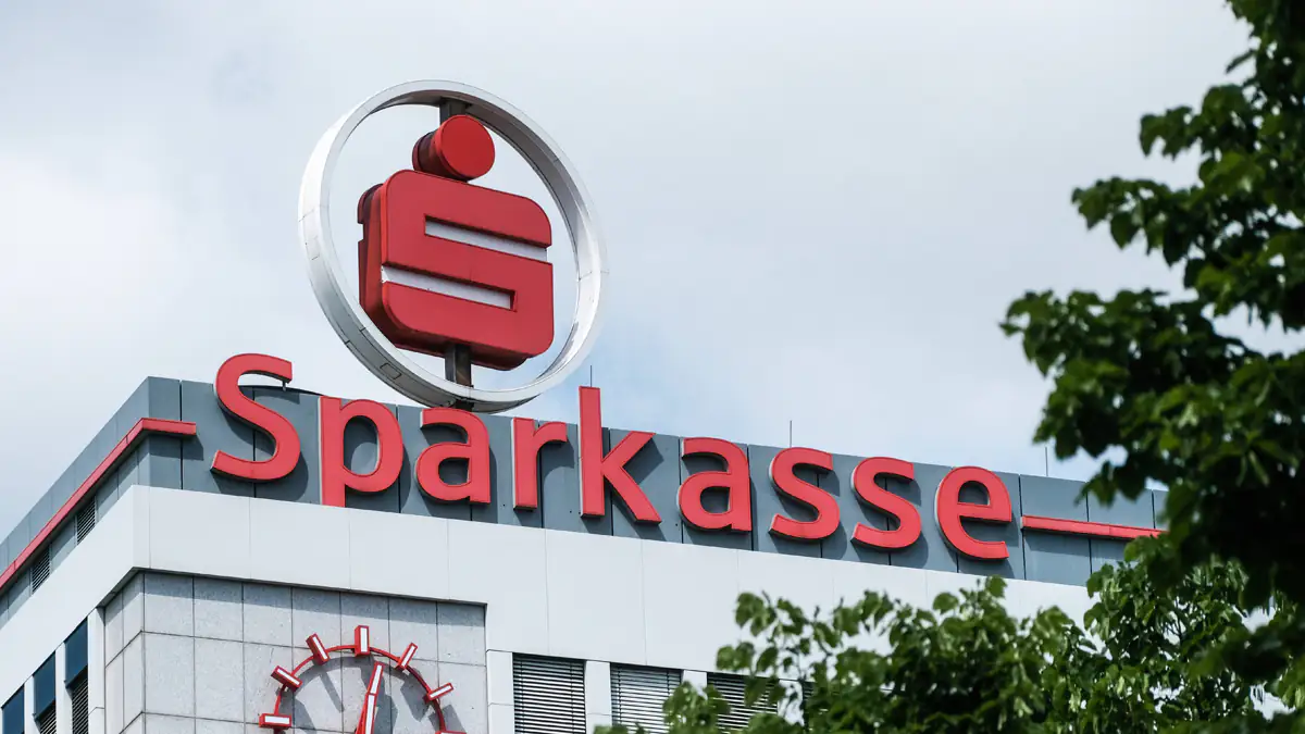 Sparkasse überrascht Kunden mit wichtiger Änderung