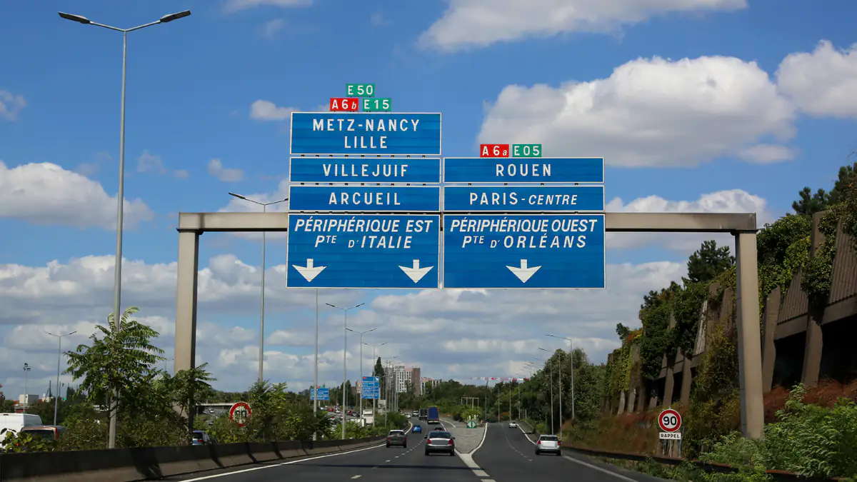 Hohes Bußgeld: Urlauber sollten sich neues Verkehrsschild einprägen