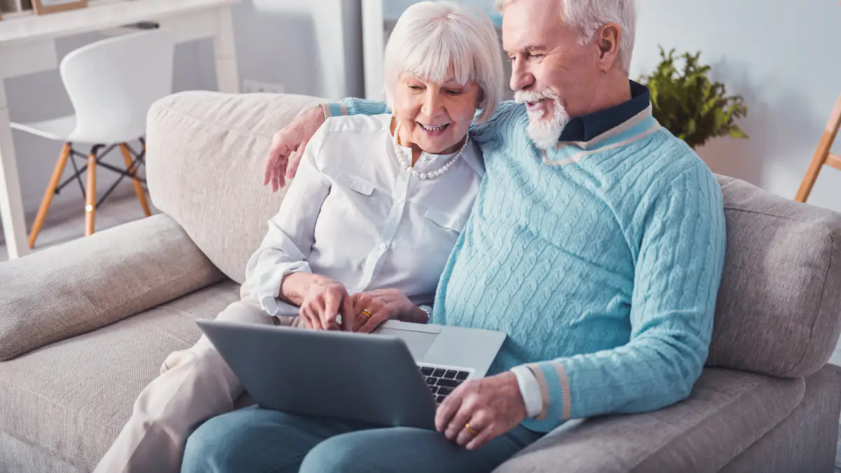 Experte verrät: "Mega-Rentenerhöhung" 2024 wird Rekord brechen