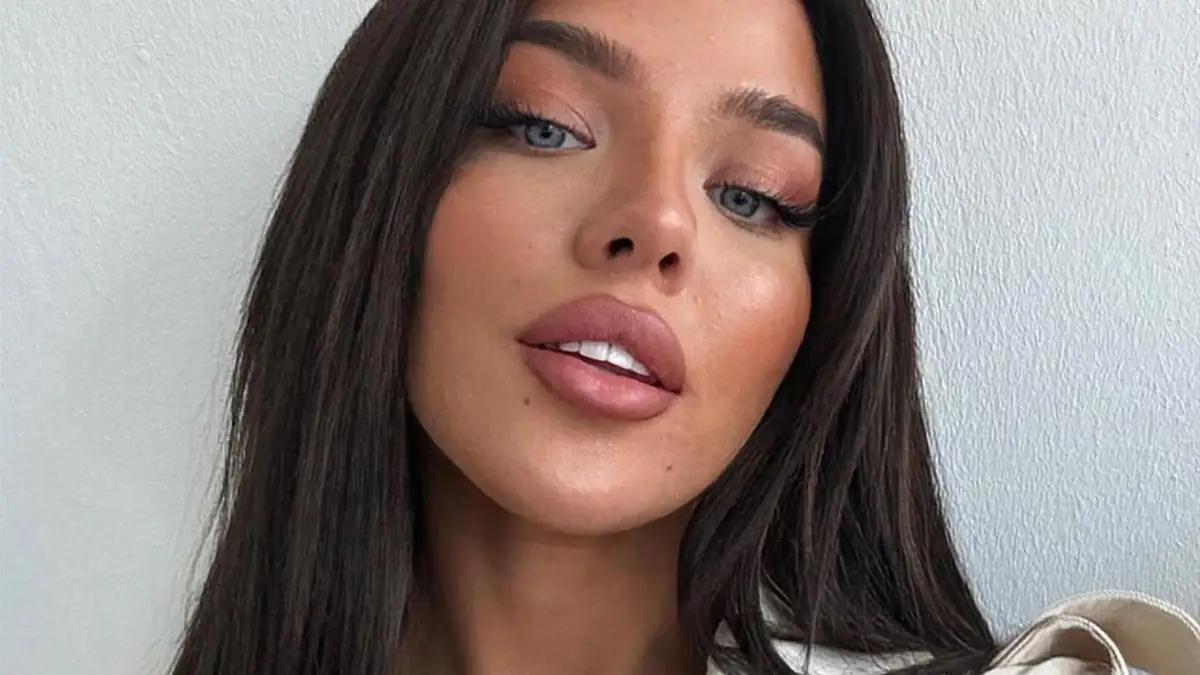 „Heißeste Aldi-Kassiererin“ auf Wolke sieben: Elaine Victoria feiert Liebes-Comeback