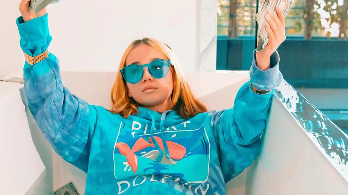 Lil Tay wieder aufgetaucht: "Tote Influencerin"enthüllt die Wahrheit