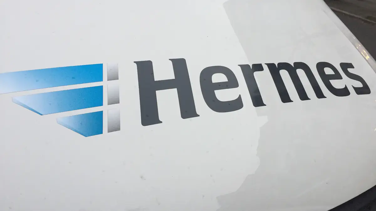 Weihnachtspakete 2023: Das sind die Abgabefristen bei DHL, Hermes und Co.