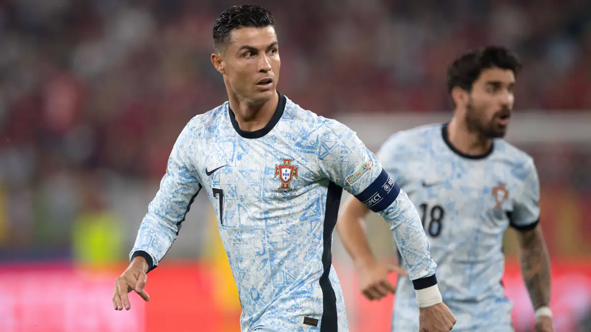 Cristiano Ronaldo erfüllt todkrankem Awar (4) seinen größten Wunsch