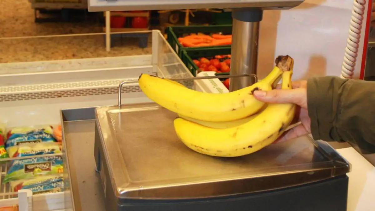 Der Bananen-Trick: Kassierer hassen ihn an der Kasse!