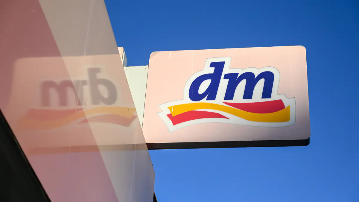 Großer Rückruf bei dm: Beliebtes Bio-Produkt kann Durchfall und Erbrechen auslösen
