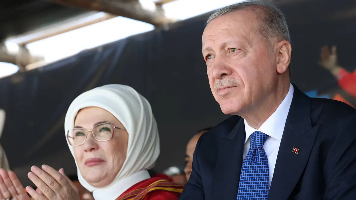 Umstrittene Aktion von Erdogan-Regierung: Türkische Bürger werden in der Öffentlichkeit gewogen