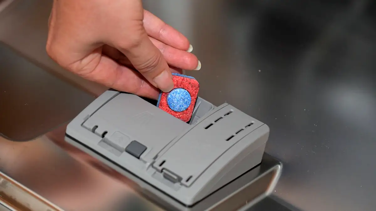 Verwirrung um Spülmaschinen-Tab: In welches Fach kommt er wirklich?