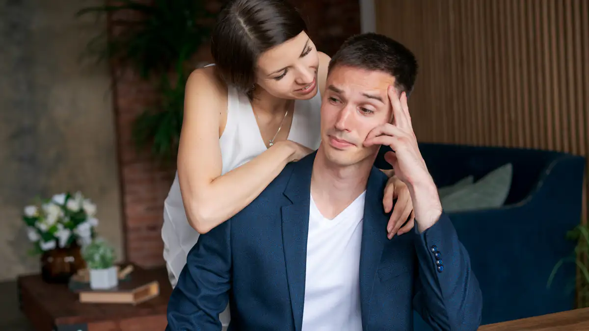 Heiße Affäre mit dem Kollegen: In diesen Branchen wird am häufigsten fremdgegangen