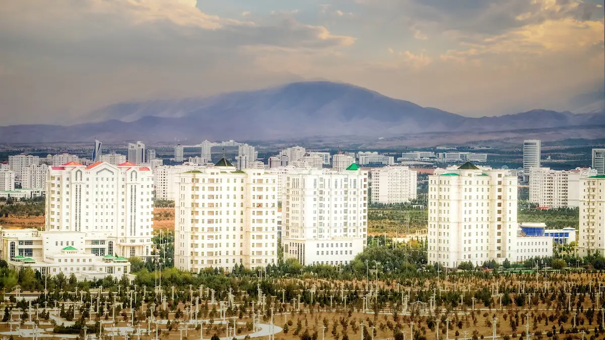 „Stadt der Toten“: Die wohl skurrilste Hauptstadt der Welt ist fast nur aus weißem Marmor