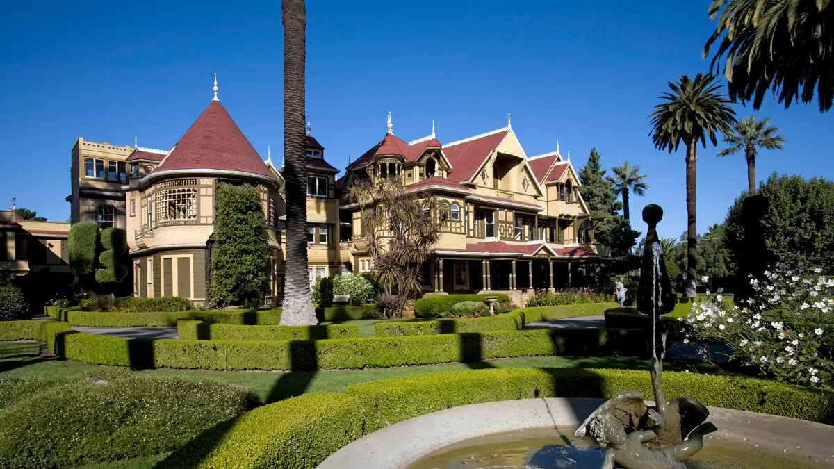 Winchester Mystery House: Das ist die berühmteste Geistervilla der Welt
