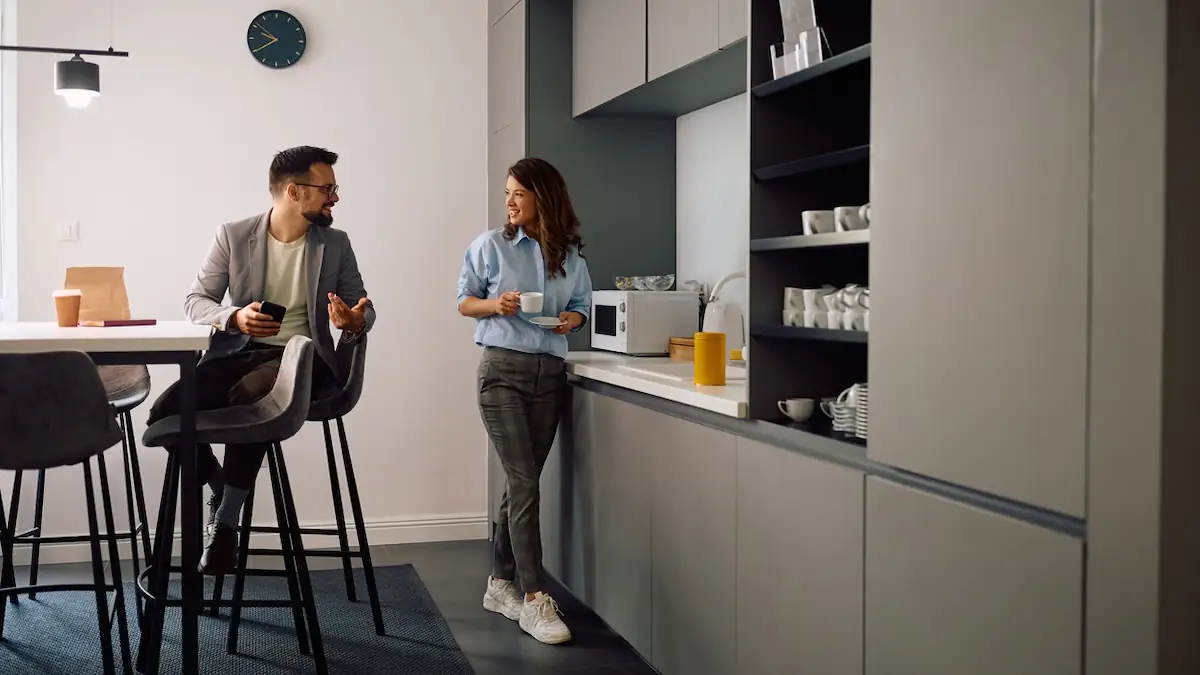 Small Talk mit dem Chef: Themen, die man unbedingt vermeiden sollte